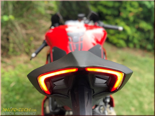 ST1932 FULLSIX CARBON PANIGALE TAIL SECTION/REAR FARING PANEL  MD-V418-C58