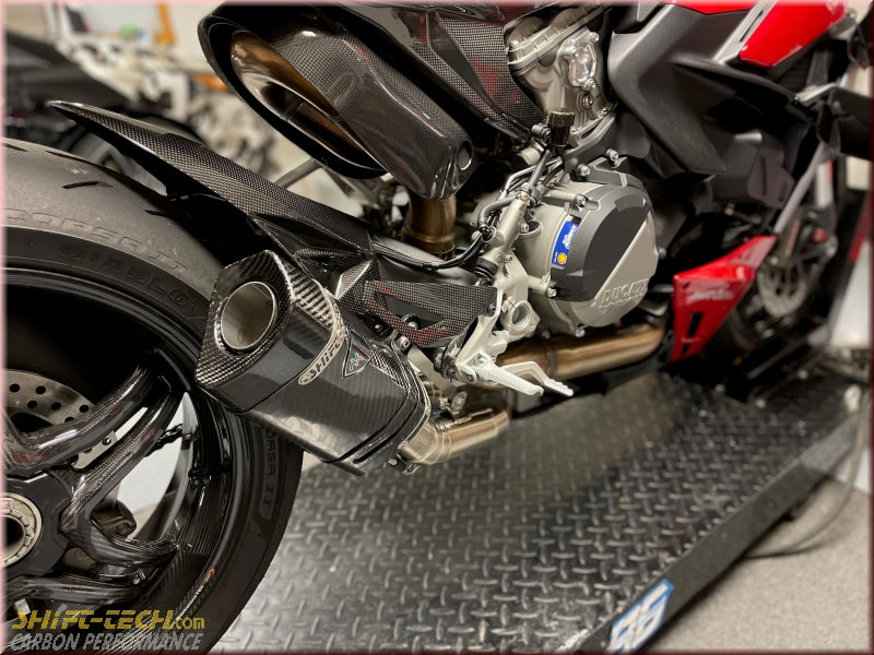 ST1949-5 SHIFT-TECH GP5 STREETFIGHTER V2 CARBON SLIPON EXHAUST