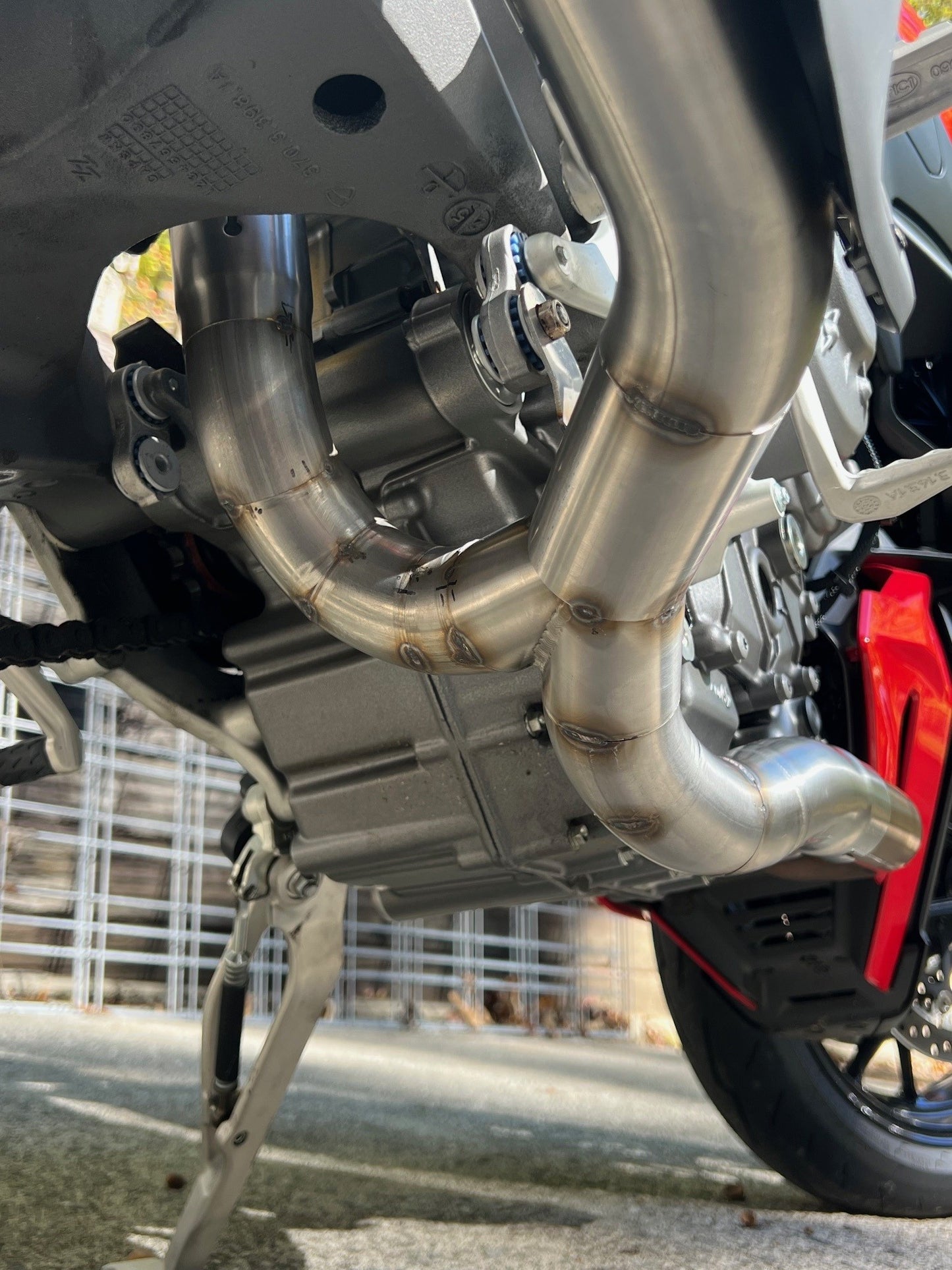 ST2017-18 SHIFT-TECH PERFORMANCE MID PIPE DELETE 25' STREETFIGHTER V2