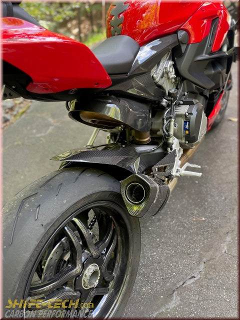 ST1949-5 SHIFT-TECH GP5 STREETFIGHTER V2 CARBON SLIPON EXHAUST