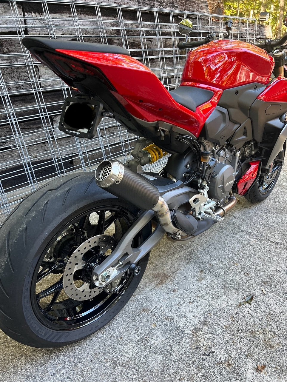 ST1942-25 SHIFT-TECH SLIPON EXHAUST 25'+ Streetfighter/Panigale V2 -- Pre-Order Special