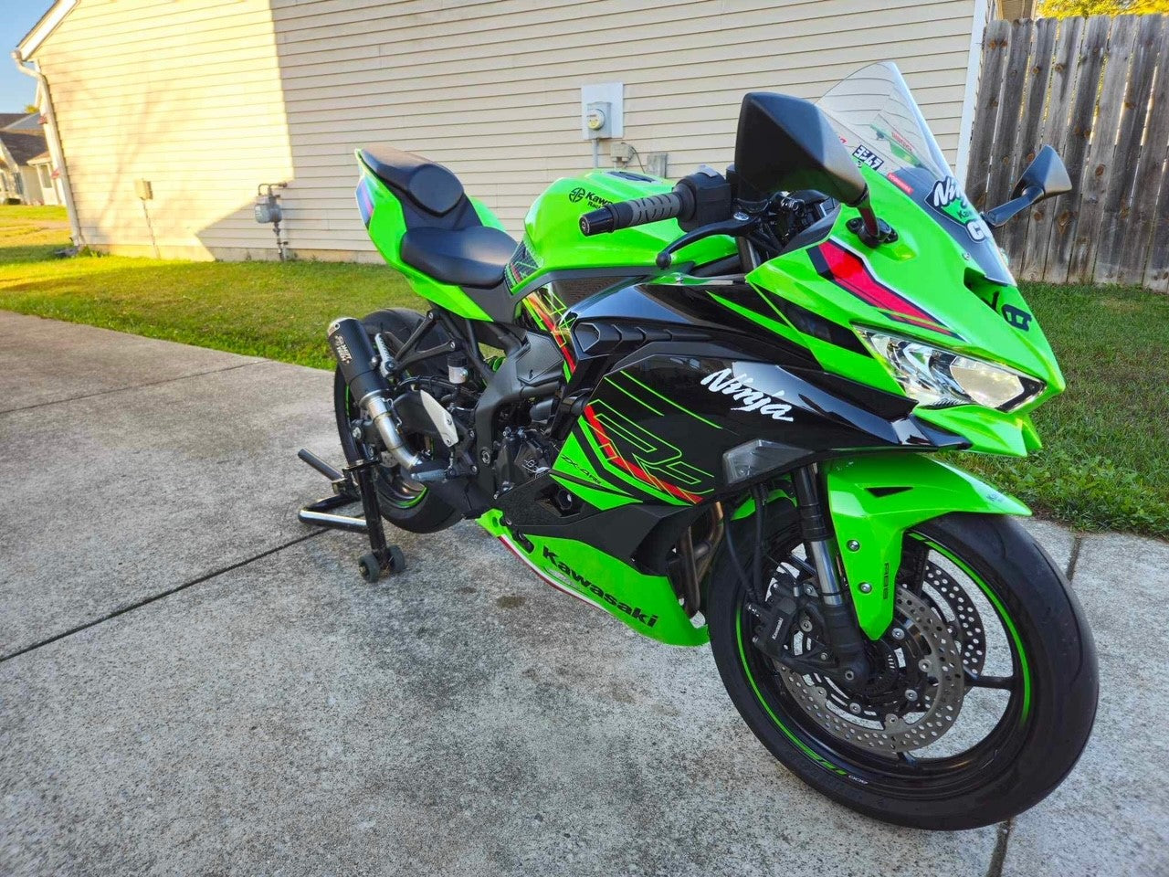 NINJA 400 GP1/R SLIP-ON EXHAUST SYSTEM