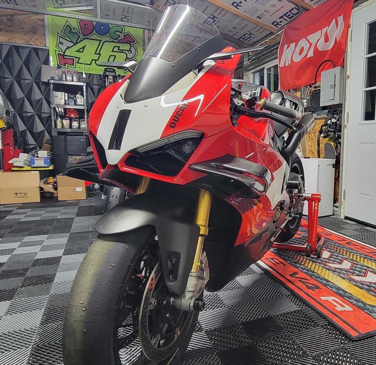 ST1928-51-G FULLSIX CARBON GP WING SET PANIGALE V4/S/R/SP 22'+ MD-V4R2-C47