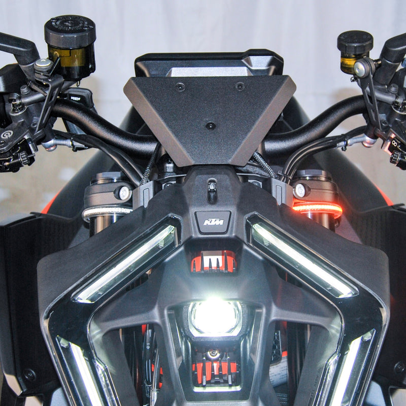 ST4121 1390-FB-US KTM 1390 SUPER DUKE 24'+ NRC FRONT LED TURN SIGNAL SET