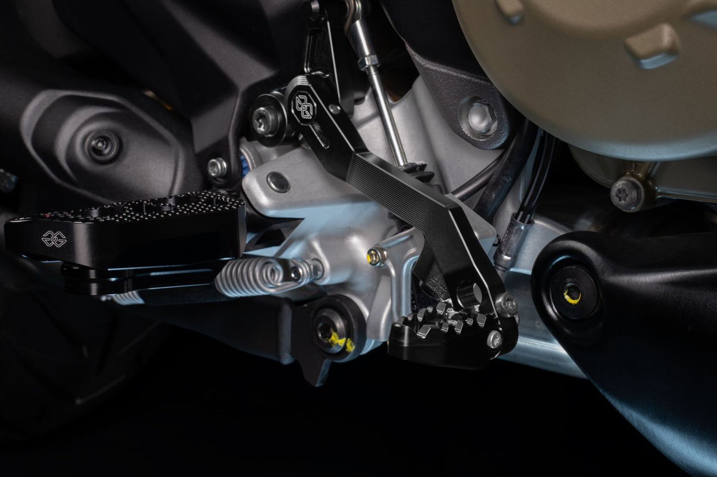 ST755-3 RCT-B002 Gilles Gear and Brake Lever Kit Ducati Multistrada V4 / S / RS (2024+)