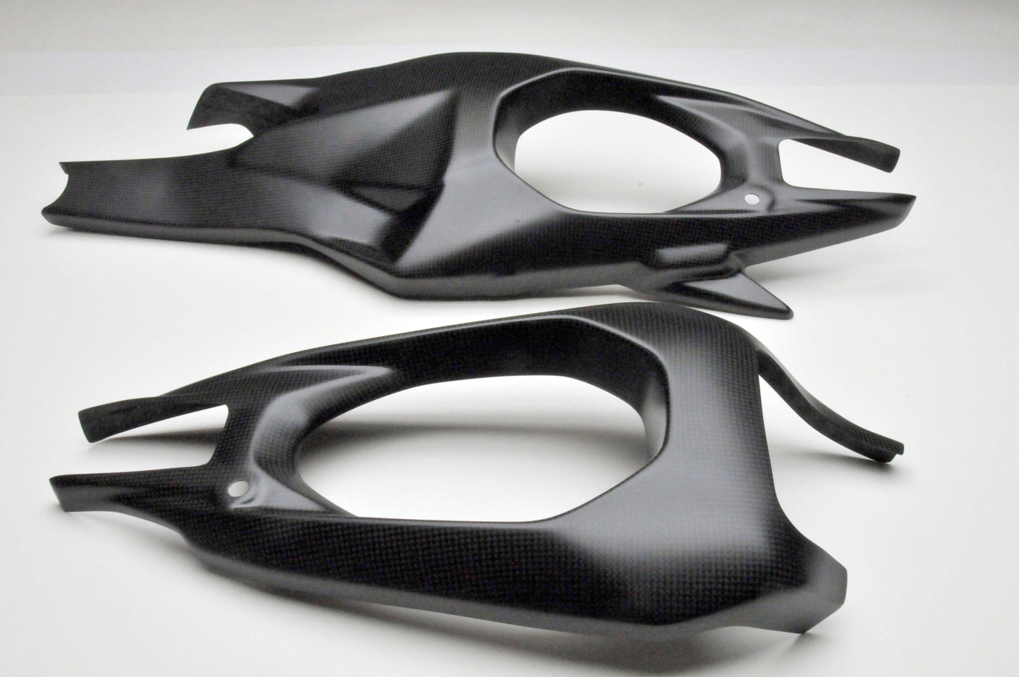 ST2025-22 FULLSIX CARBON SWINGARM COVER SET MD-V425-C17 PANIGALE V4/S / SFV4/S 25'+