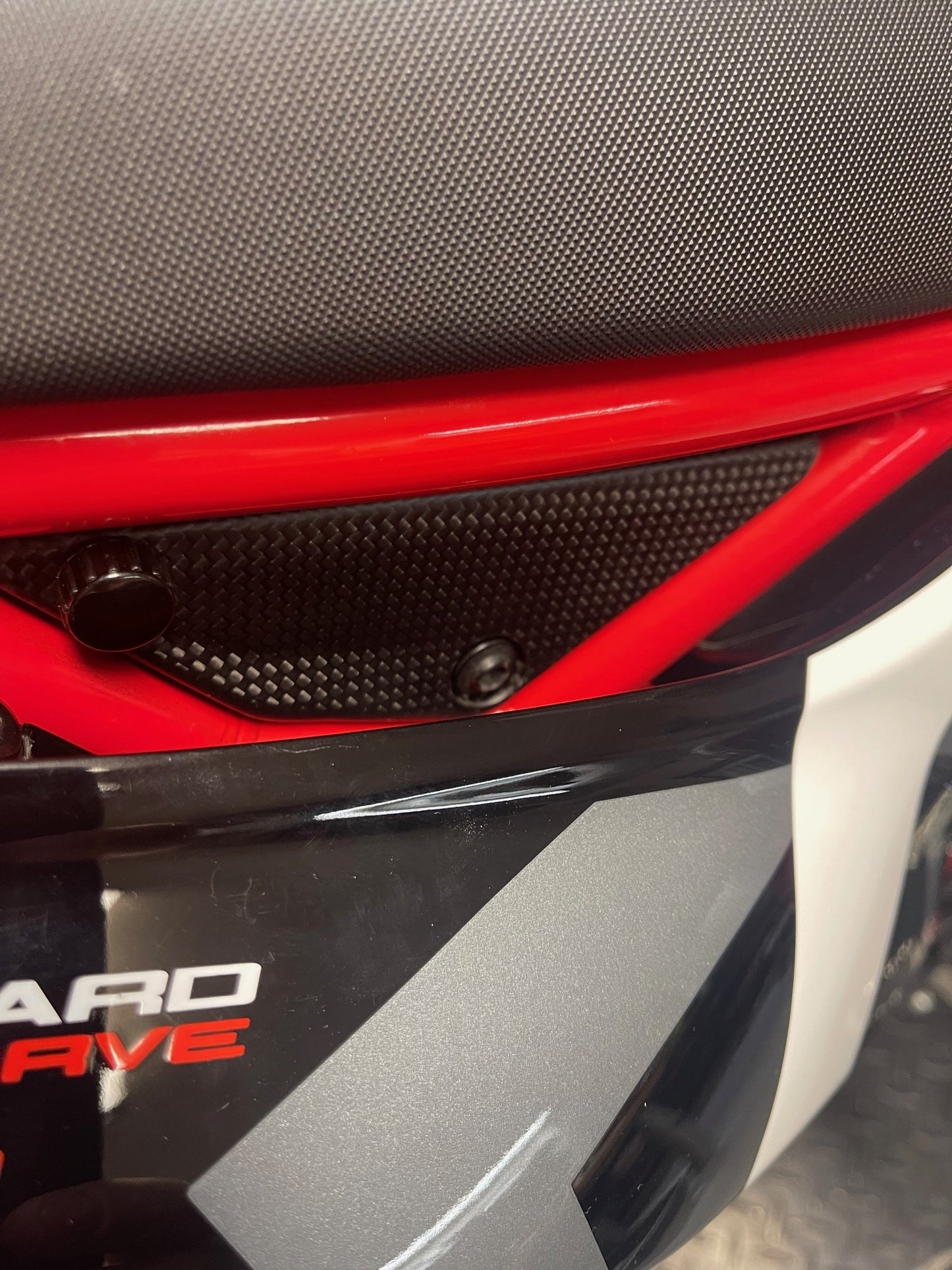ST4072 STC CARBON R&L SMALL SUBFRAME COVERS HYPERMOTARD 698 SATIN