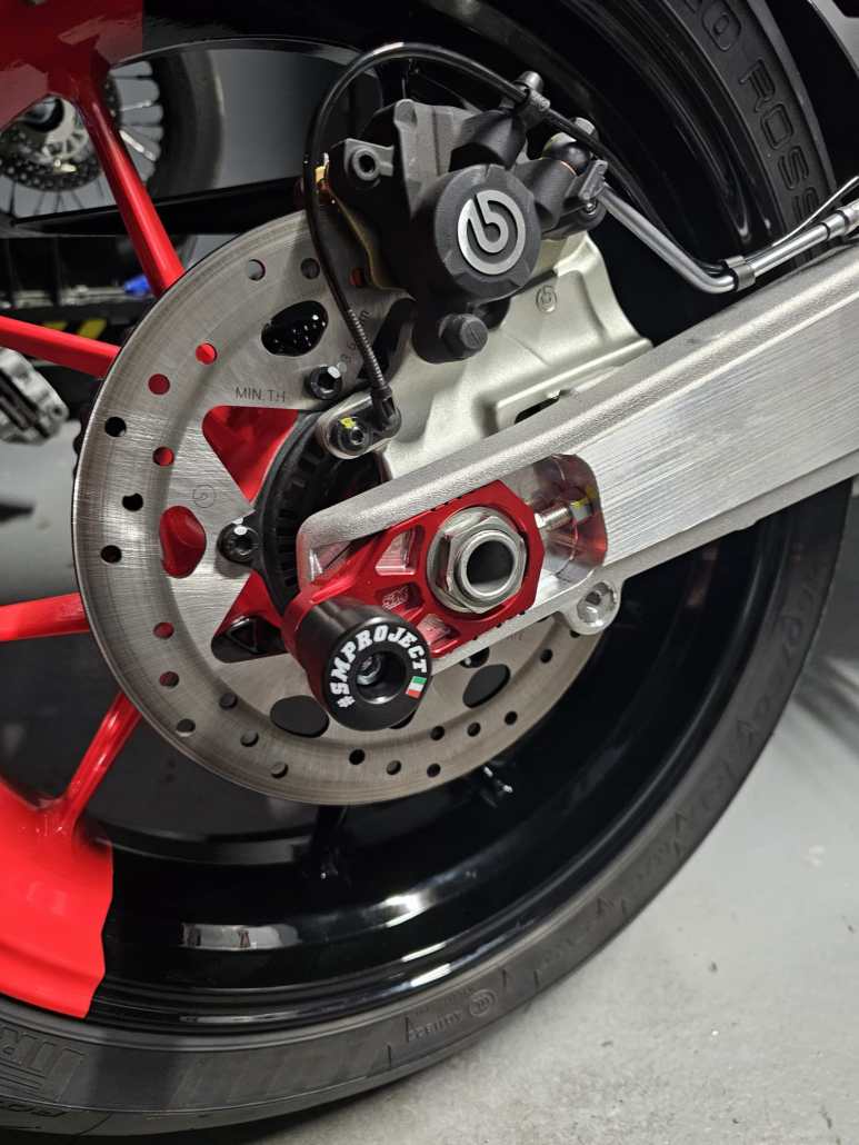 ST4027 SM_092 Axle blocks – Slider kit Ducati Hypermotard 698 / Monster 937 SM Project