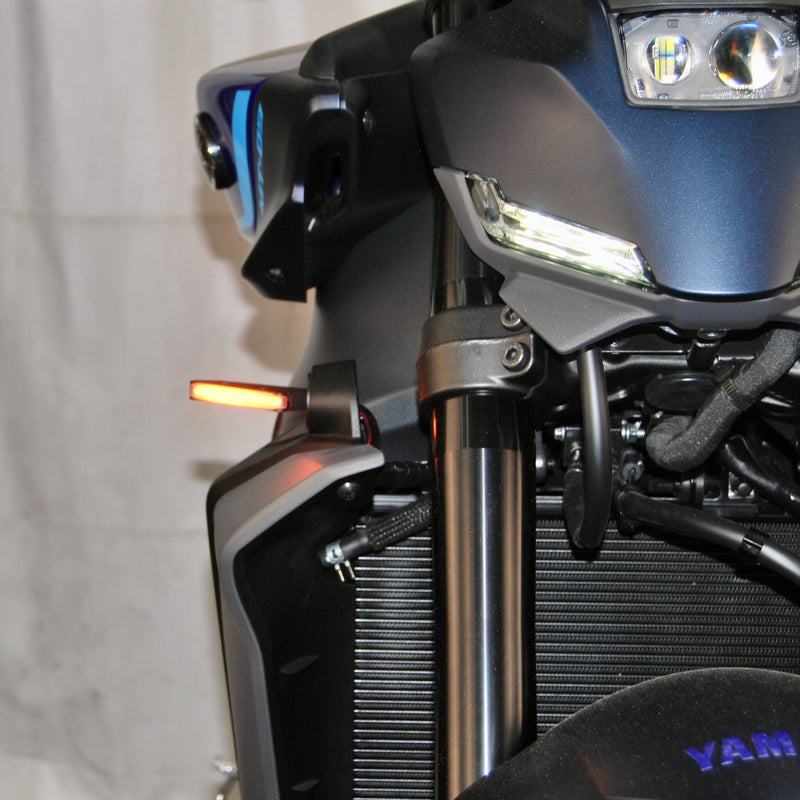 ST4125 MT09-FB-24 NRC YAMAHA MT09 FRONT LED TURN SIGNAL KIT 24'+
