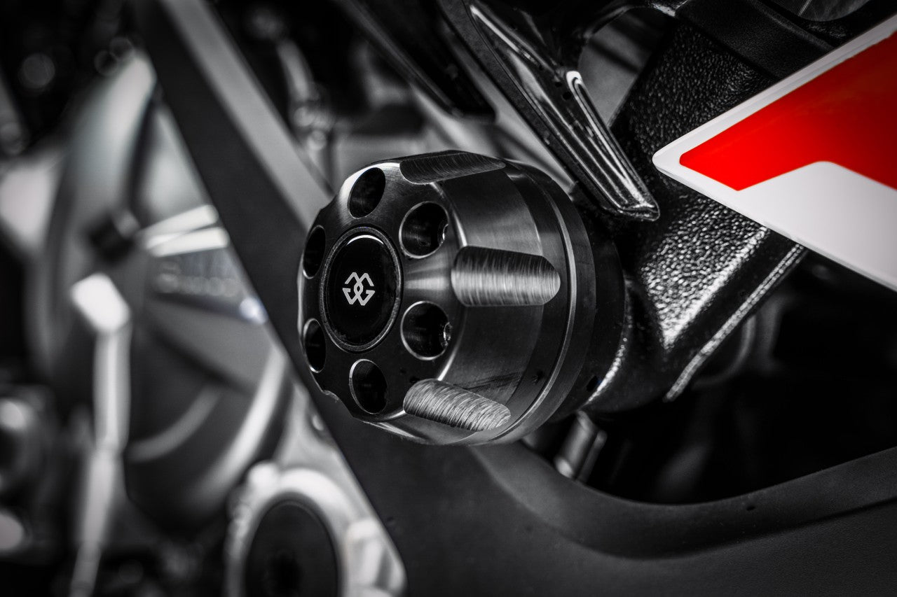 ST511-61 GILLES TOOLING IP-BM12-B FRAME SLIDER KIT S1000RR 23'/24'/25'+