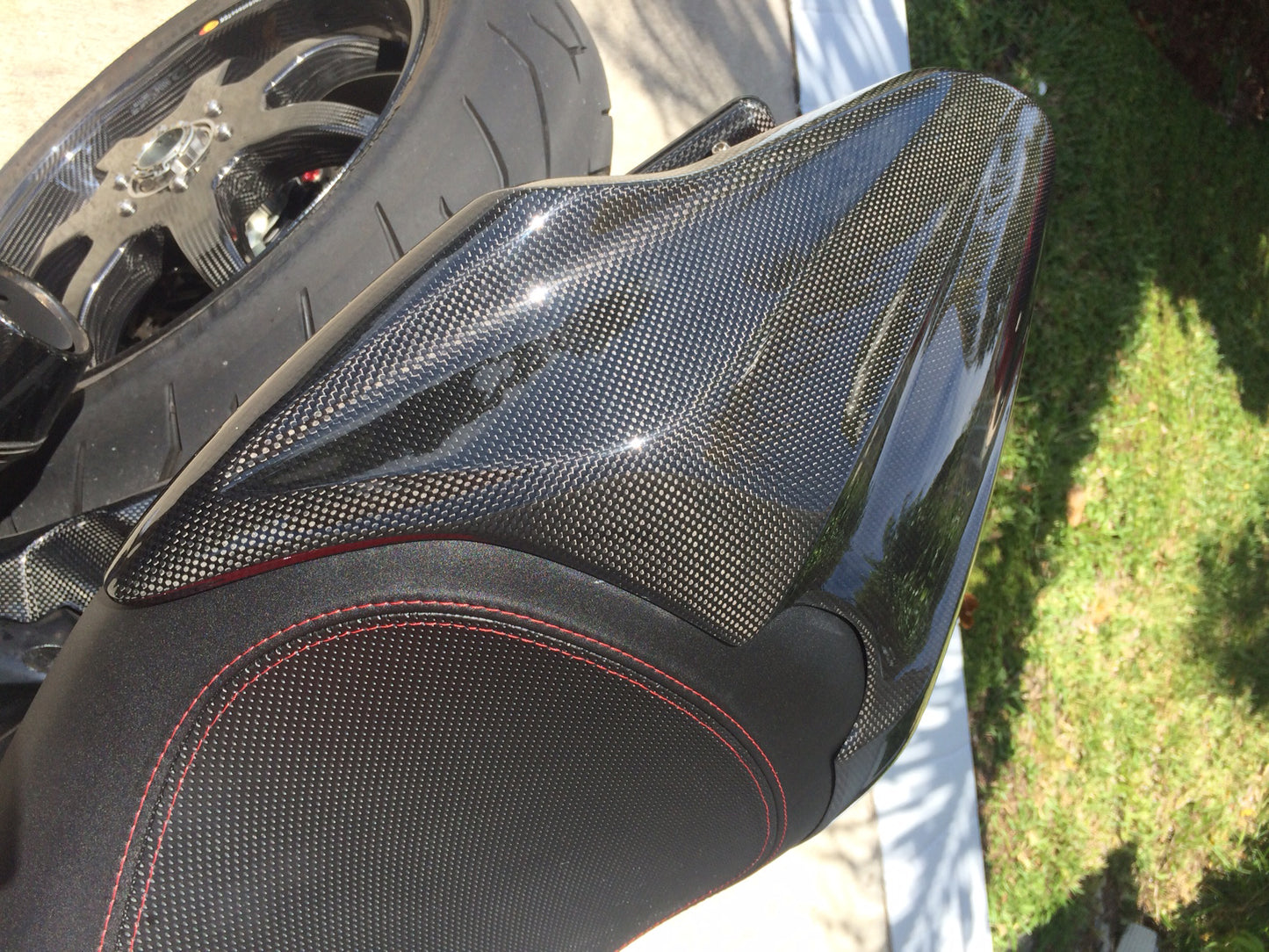 ST1075 FULLSIX CARBON SEAT COVER PASSENGER SEAT COWL MD-MN14-C57