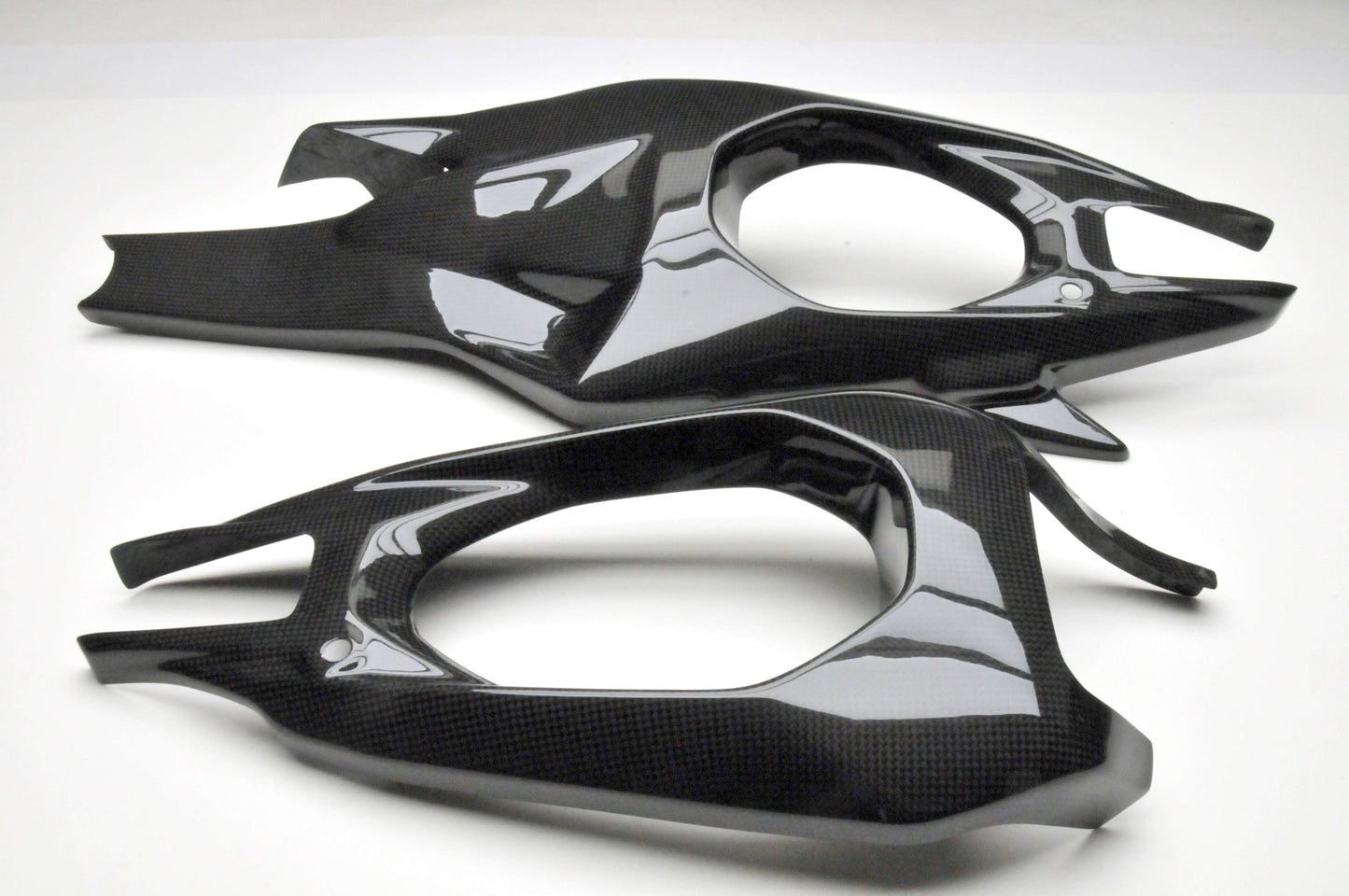 ST2025-22 FULLSIX CARBON SWINGARM COVER SET MD-V425-C17 PANIGALE V4/S / SFV4/S 25'+