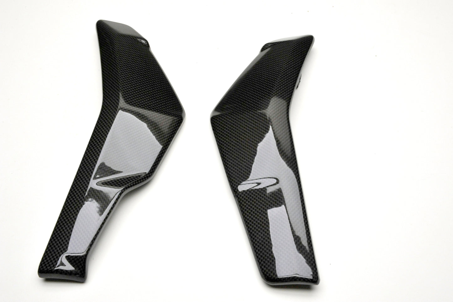 ST2034-2-G FULLSIX CARBON STREETFIGHTER V2 RADIATOR SIDE COVER KIT R&L MD-V222-C37