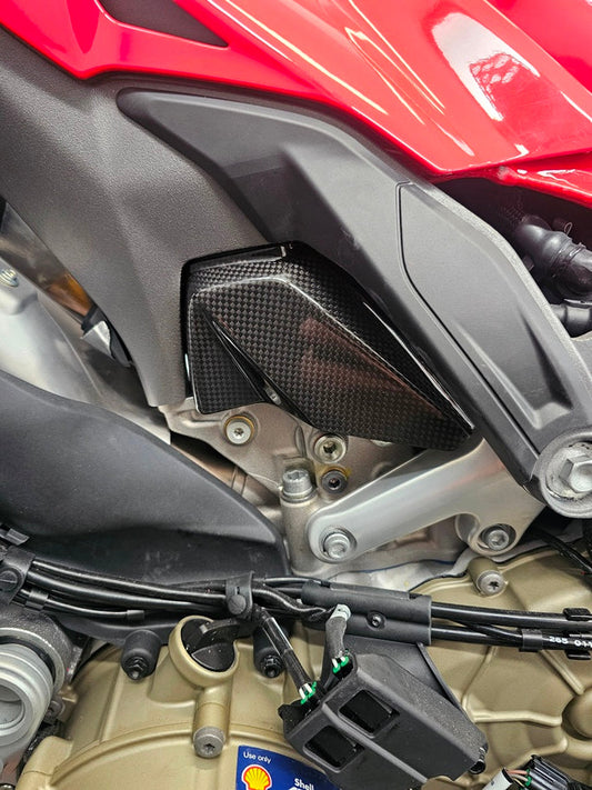 ST2025-45-S  FULLSIX CARBON UPPER CYLINDER COVER SET R&L PANIGALE V4/S / SFV4/S 25' MDV425-S77