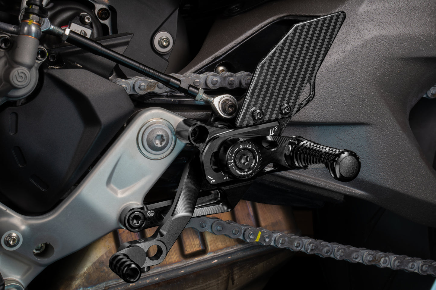 ST5000-25 MUE2-D05-B GILLES REARSETS STREETFIGHGTER V2 25'+