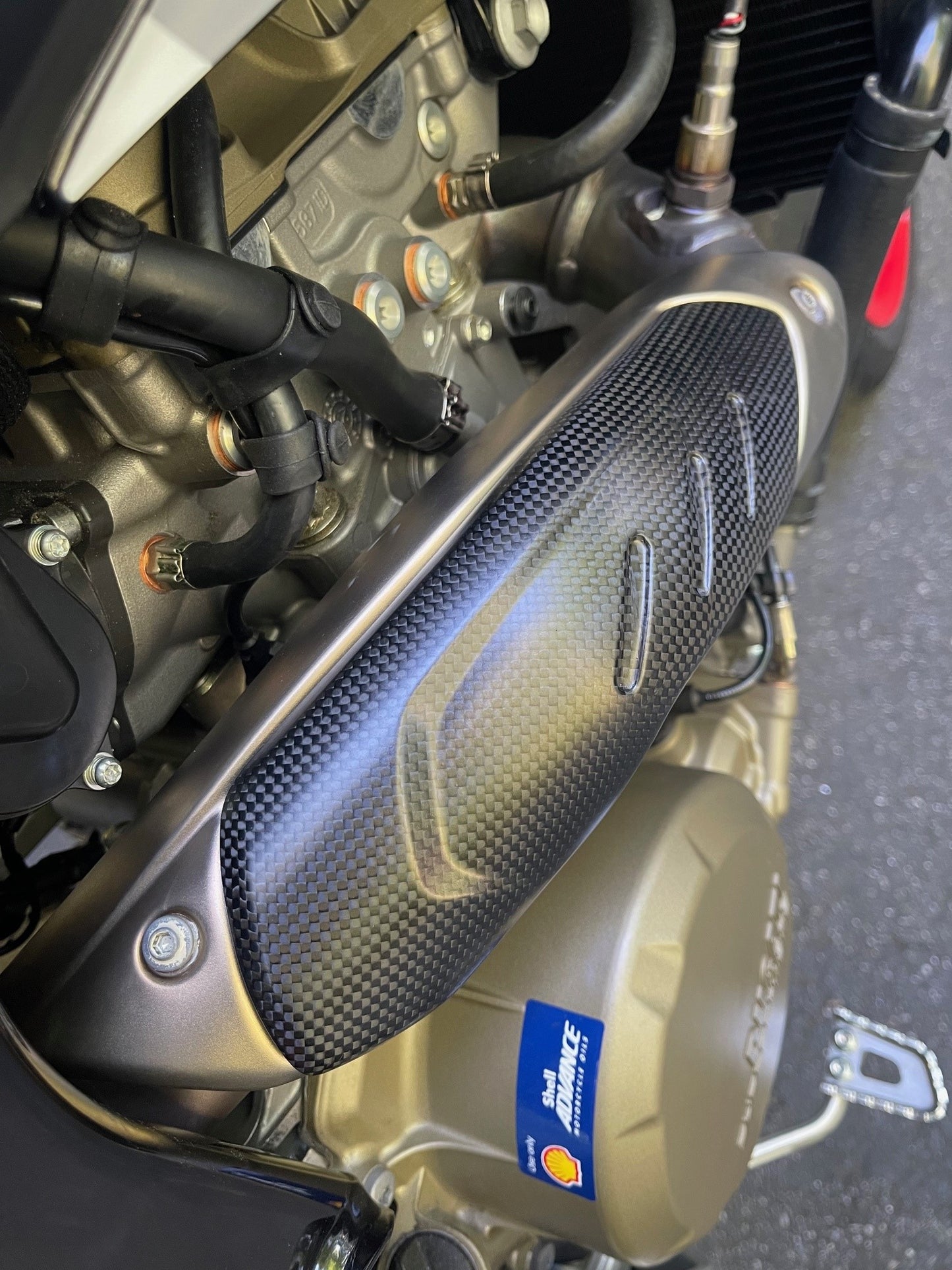 ST4061 STC CARBON FRONT EXHAUST HEAT GUARD  HYPERMOTARD 698