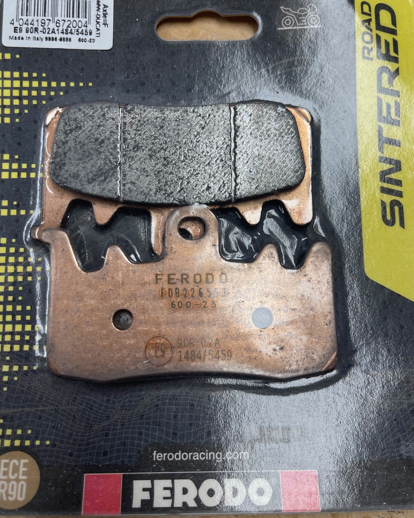 ST4050-12 FDB2265 Ferodo SinterGrip ST Brake Pads