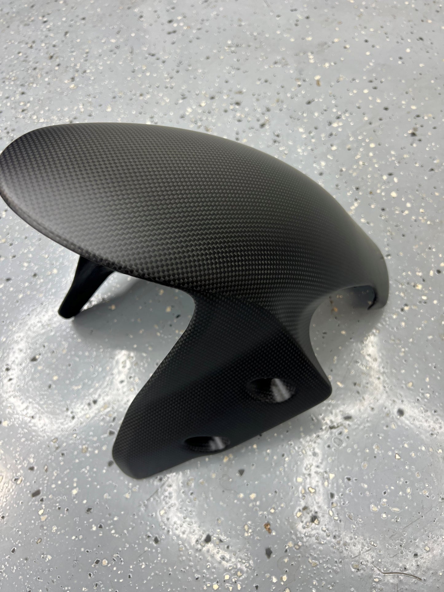ST2025-V2-3 STC CARBON FIBER FRONT FENDER  PANIGALE V2/S STREETFIGHTER V2 25'+ SATIN