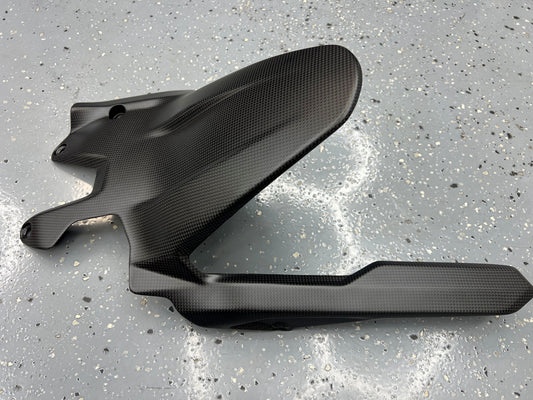 ST2025-V2-1 STC CARBON FIBER HUGGER/REAR FENDER WITH CHAIN GUARD PANIGALE V2/S 25'+ SATIN