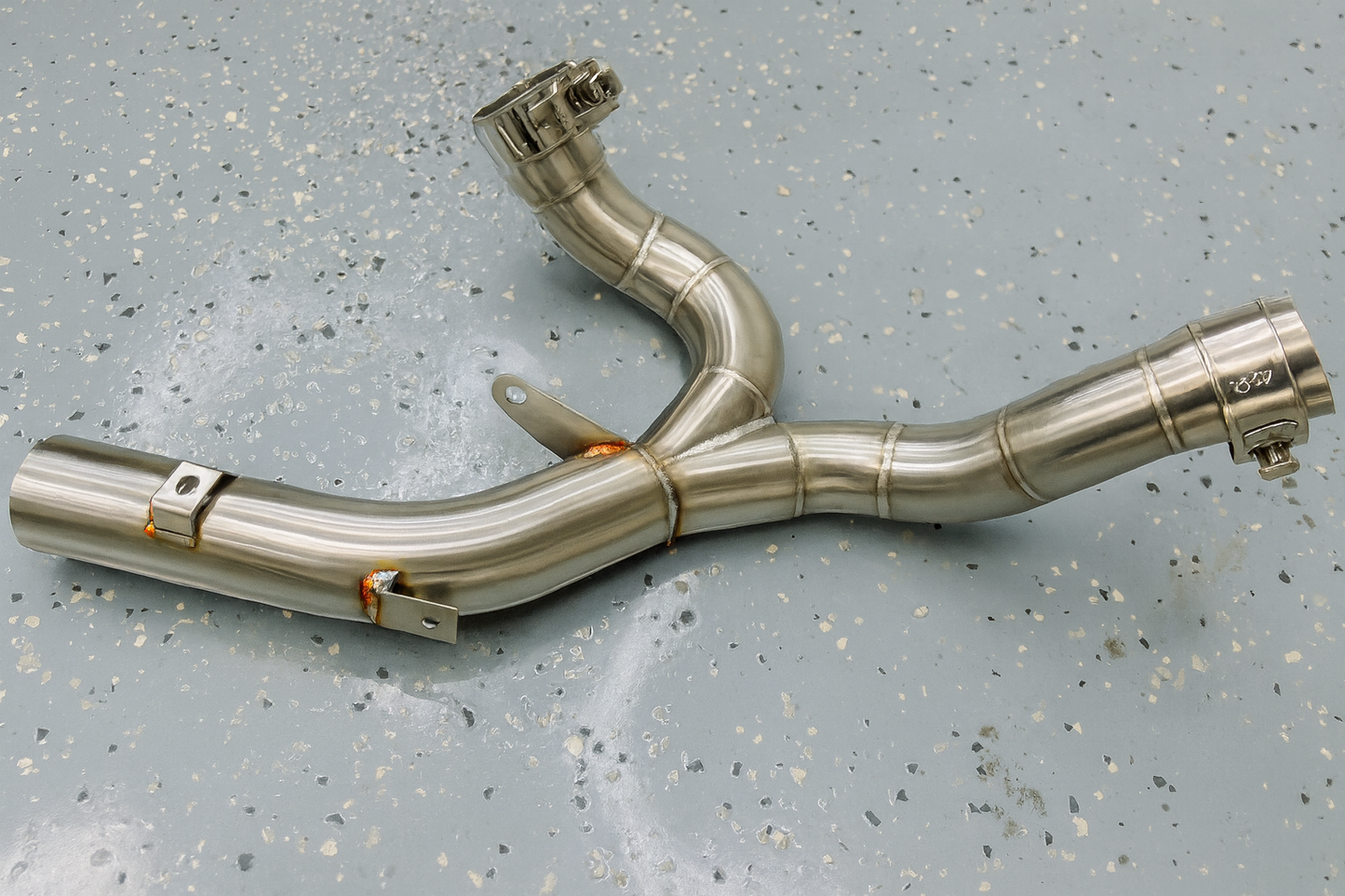 ST2017-18 SHIFT-TECH PERFORMANCE MID PIPE DELETE  25'+ STREETFIGHTER V2