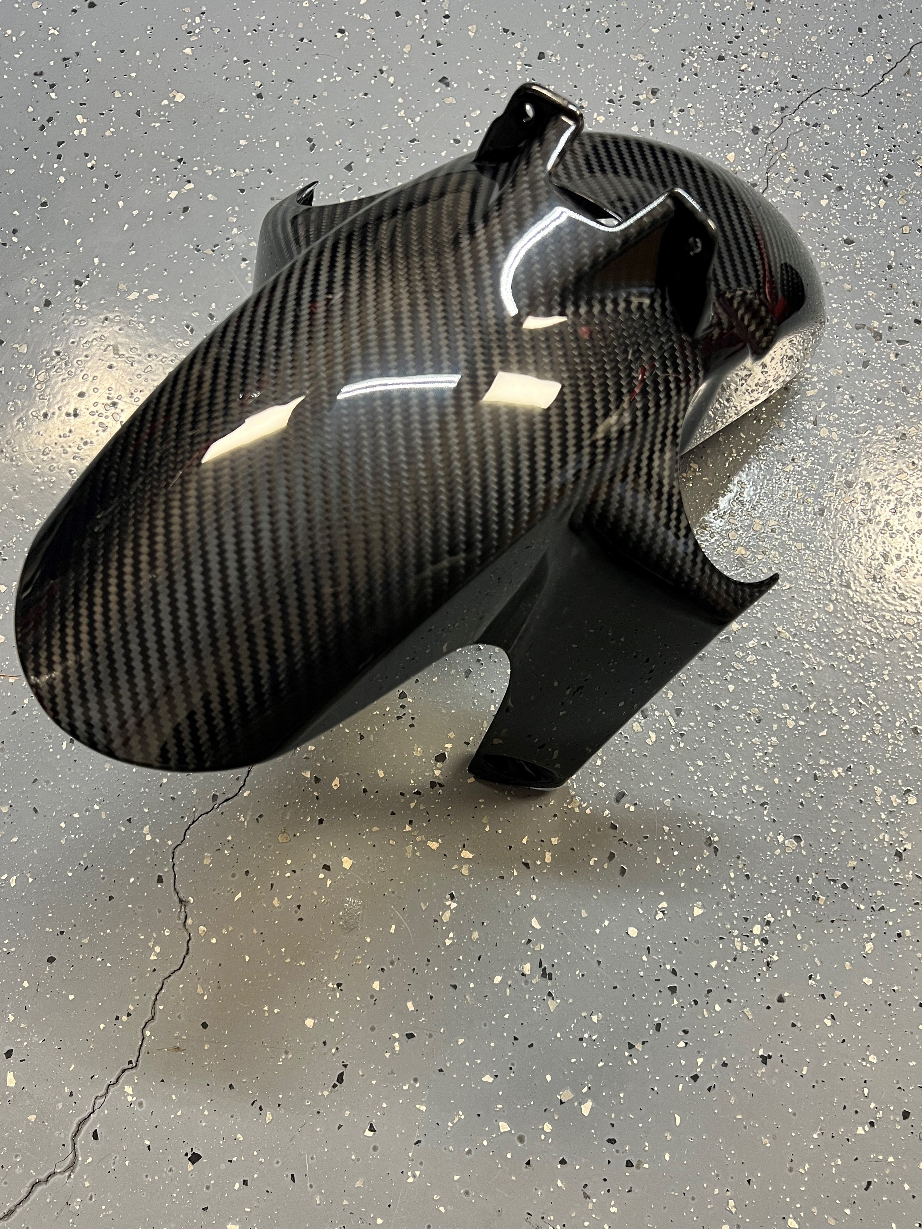 Shift Tech ST4100-2 SHIFT-TECH CARBON FRONT FENDER BMW R1300GS TWILL GLOSS – Shift ...