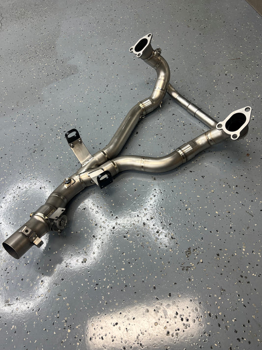 ST4129 SHIFT-TECH BMW R 1300GS CAT-LESS TITANIUM HEADER KIT + Exhaust Valve